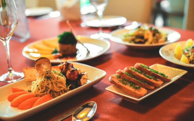 Rudraksh Club & Resorts