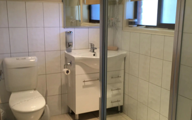 Melton Motor Inn & Apartments