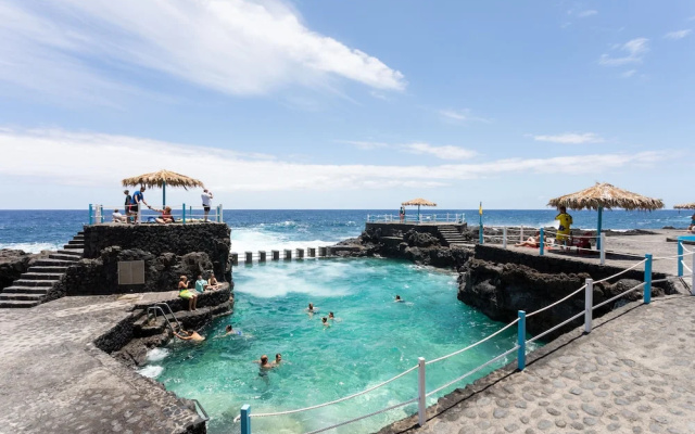 HomeLike Sea Front Charco Azul Pool Aprt