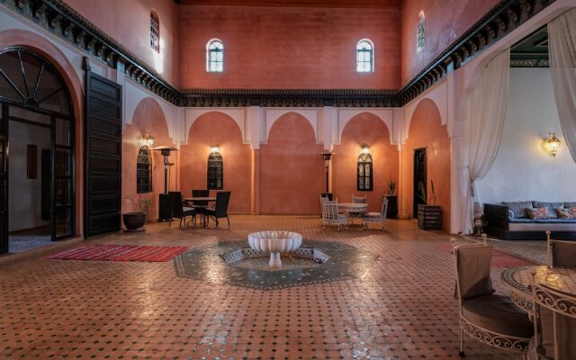 Al Riad Inou