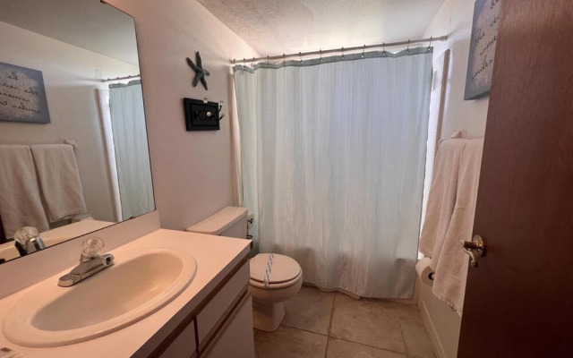 Magical 3 Bed Condo at Sweetwater Club