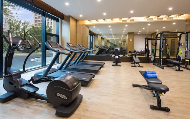 Crowne Plaza Qingdao Oriental Movie Metropolis by IHG