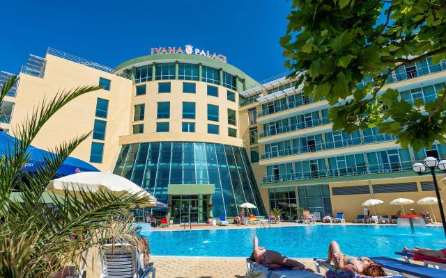 Hotel Ivana Palace