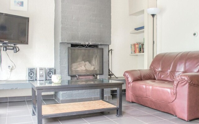 Amazing Home in Bruinisse With 2 Bedrooms and Wifi