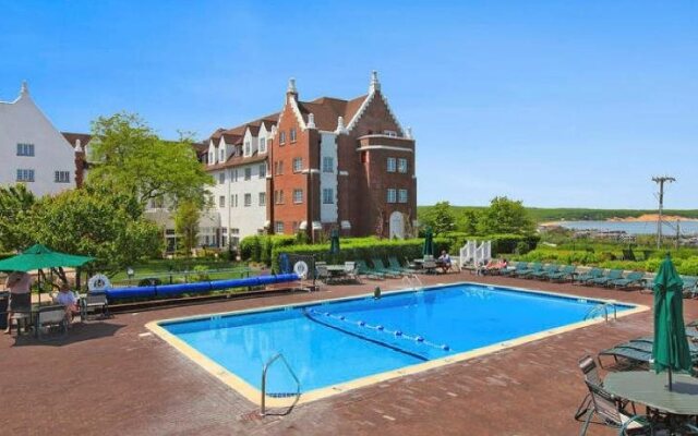 Montauk Manor