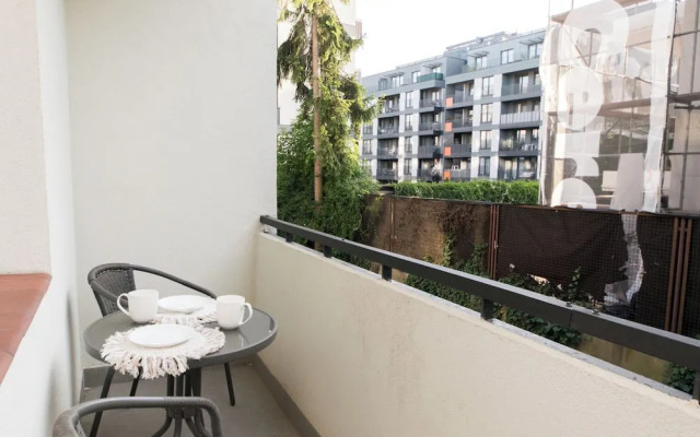Cozy flat with a garden