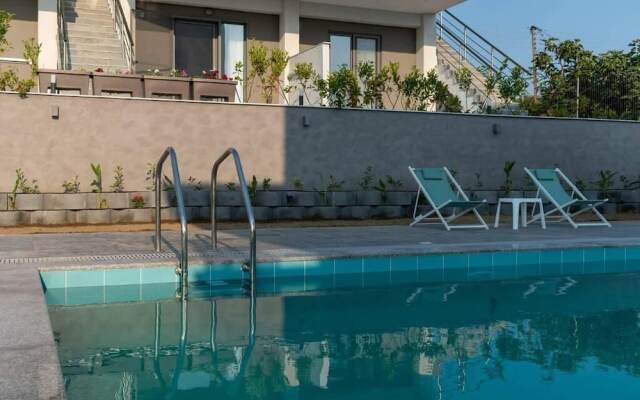 Heraclea Suites