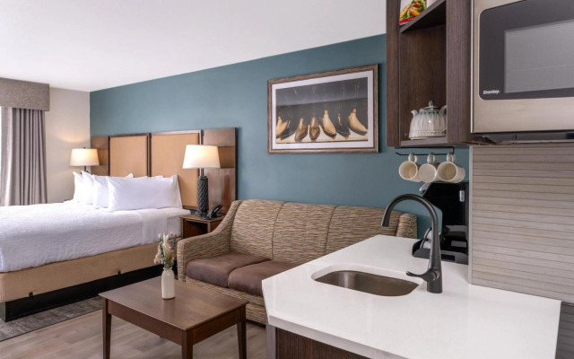 Best Western Plus Frontier Inn