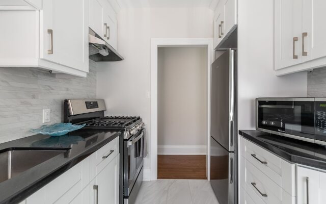 GLOBALSTAY. 2 Bedroom Apartments near Casa Loma