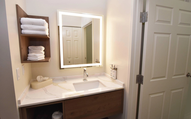 Staybridge Suites Detroit Novi by IHG