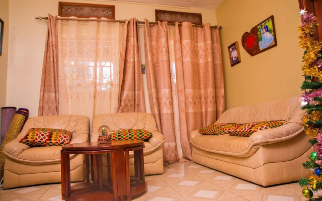 Lovely 3-bed House - Prosper House- Entebbe Road