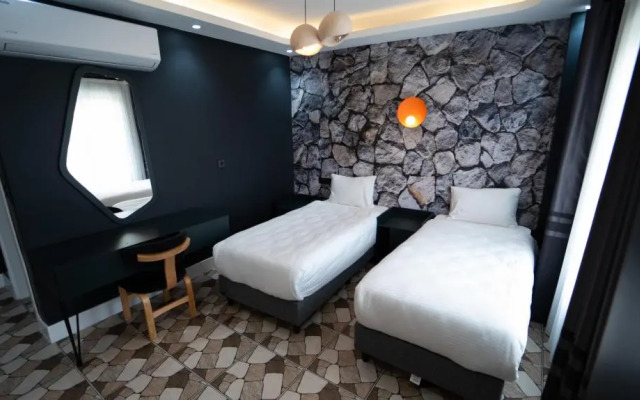 Lidar Otel