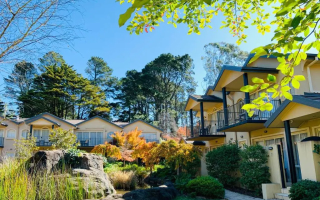 Falls Mountain Retreat
