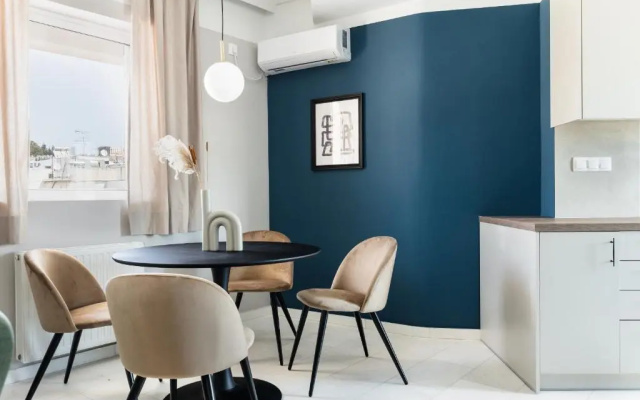 Iconic 1BR Apartment in Koukaki by UPSTREET