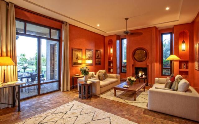 Villa avec piscine privée et Golf