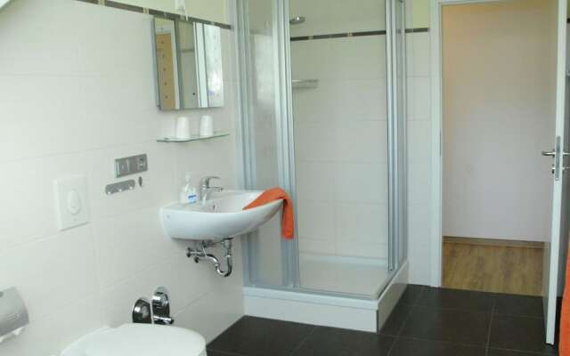 Attractive Apartment near Sea in Pepelow