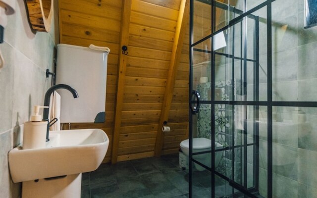 Babil Bungalow Hotel