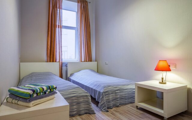 Apartments on Griboyedova 35