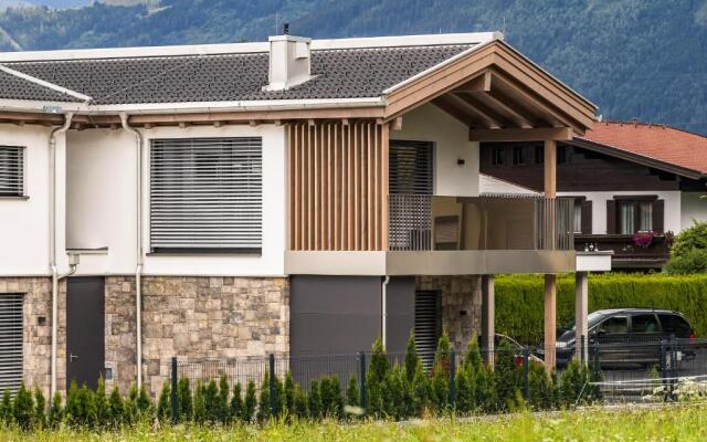Aurora Mountain Chalet by we rent
