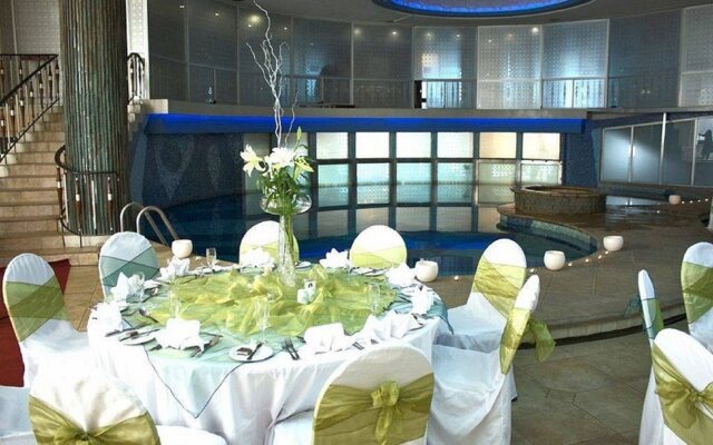 The Blue Waters Hotel
