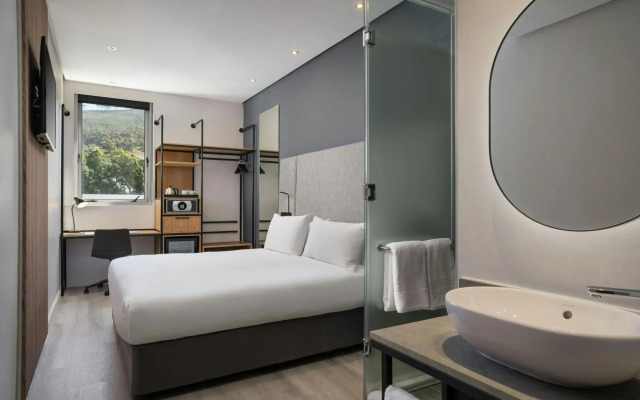 Protea Hotel Fire & Ice by Marriott Cape Town