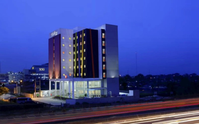Amaris Hotel Bekasi Barat