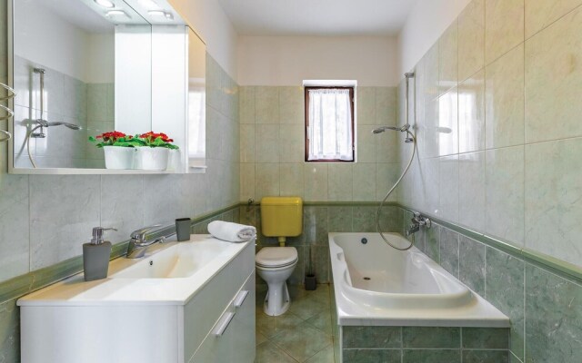 Amazing Home in Pula With Wifi and 3 Bedrooms