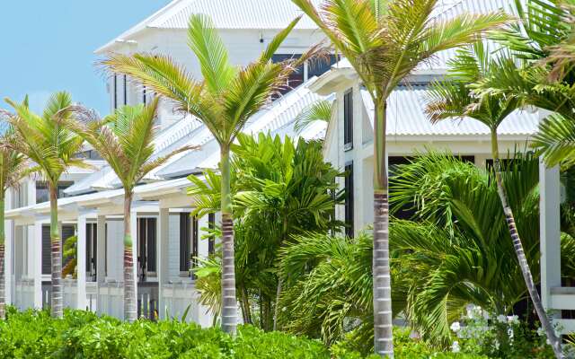 Mahogany Bay Resort & Beach Club, Curio Collection by Hilton