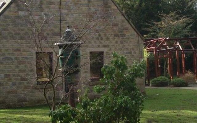 Edinburgh Lodges