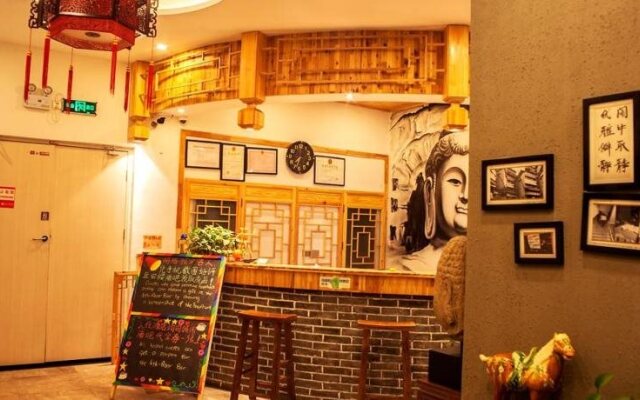 Luoyang Anximen Young Hostel