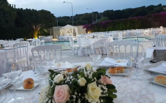 Sunshine Hotel & Spa