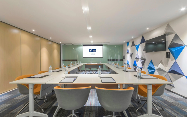 Holiday Inn Express Shanghai Gubei by IHG