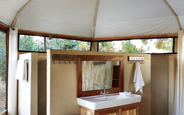 Amanzi Camp - All Inclusive