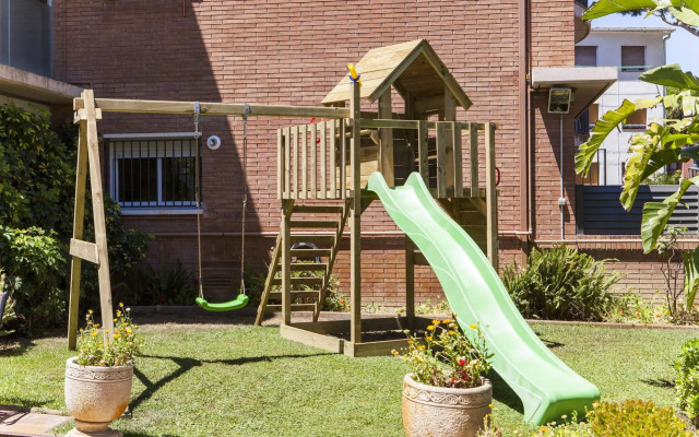 Velor Apartments