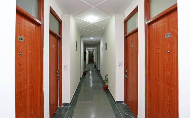 OYO 14100 Hotel D Meridien