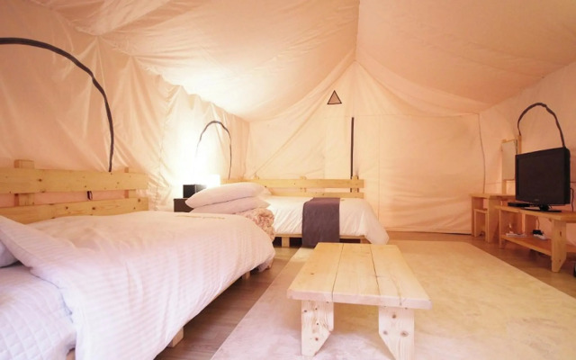 Hongcheon Coco Vivaldi Glamping Caravan