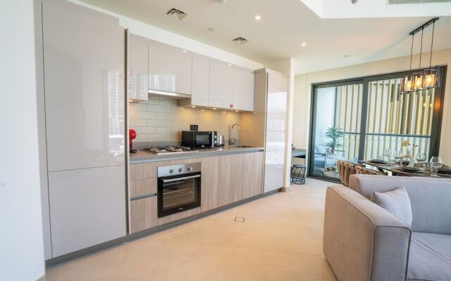 HiGuests - Sobha Waves