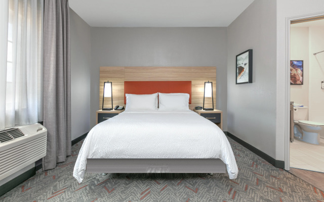 Candlewood Suites Lake Jackson Clute by IHG