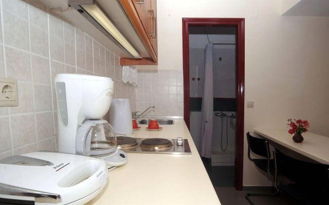 Nikolaos House