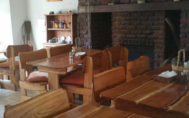 Flintstones Guest House Fourways