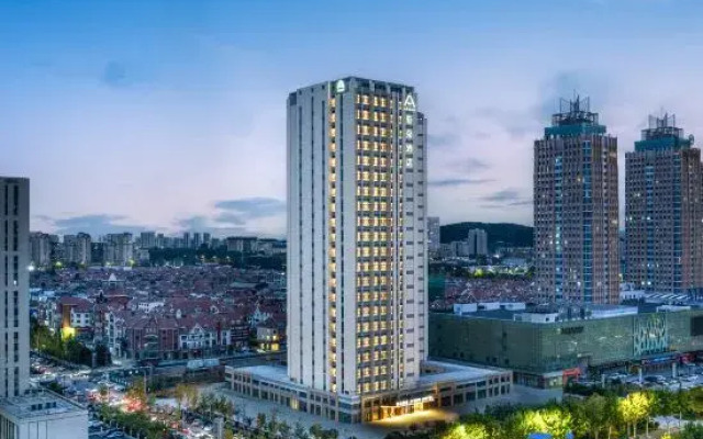 Atour Hotel Yantai Zhifu Station Red Star Macalline