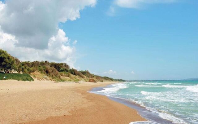 Villa Revita Kourouta Beach