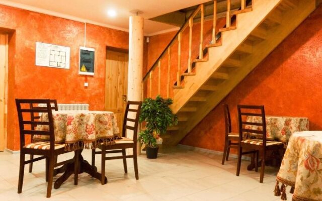 Usadba Guest House