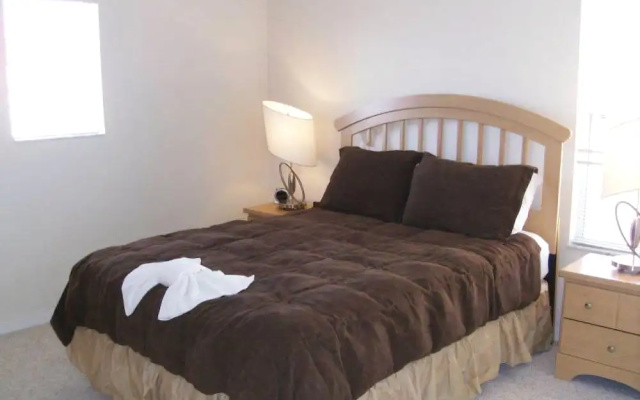 Legacy Vacation Condos-Townhomes Rentals