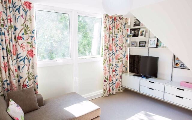 Beautiful 2 bed duplex in Central London