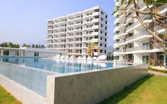 The Sea Condo @Pranburi