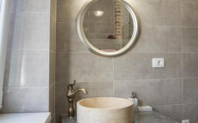 Bossa Studio Apartments