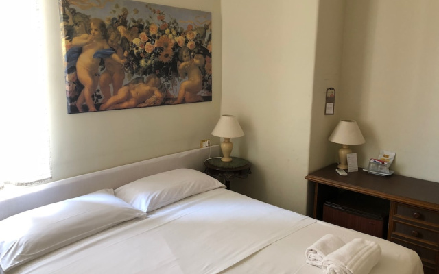 Astoria Palace