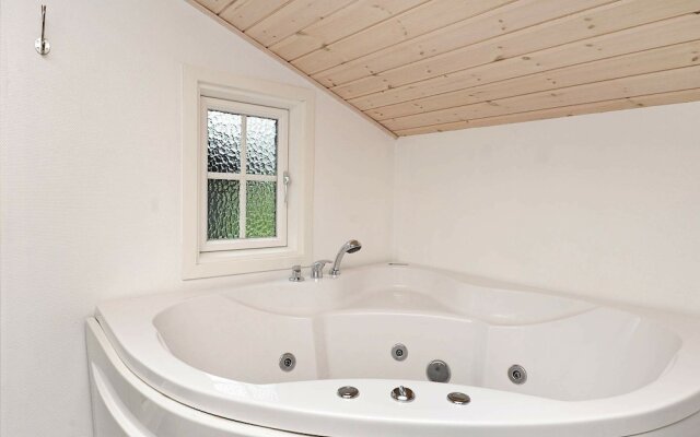 Luxurious Holiday Home in Hemmet With Private Whirlpool