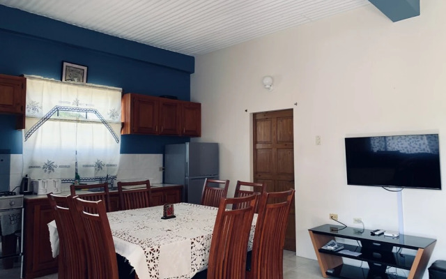 Sunrise Getaway Apartments